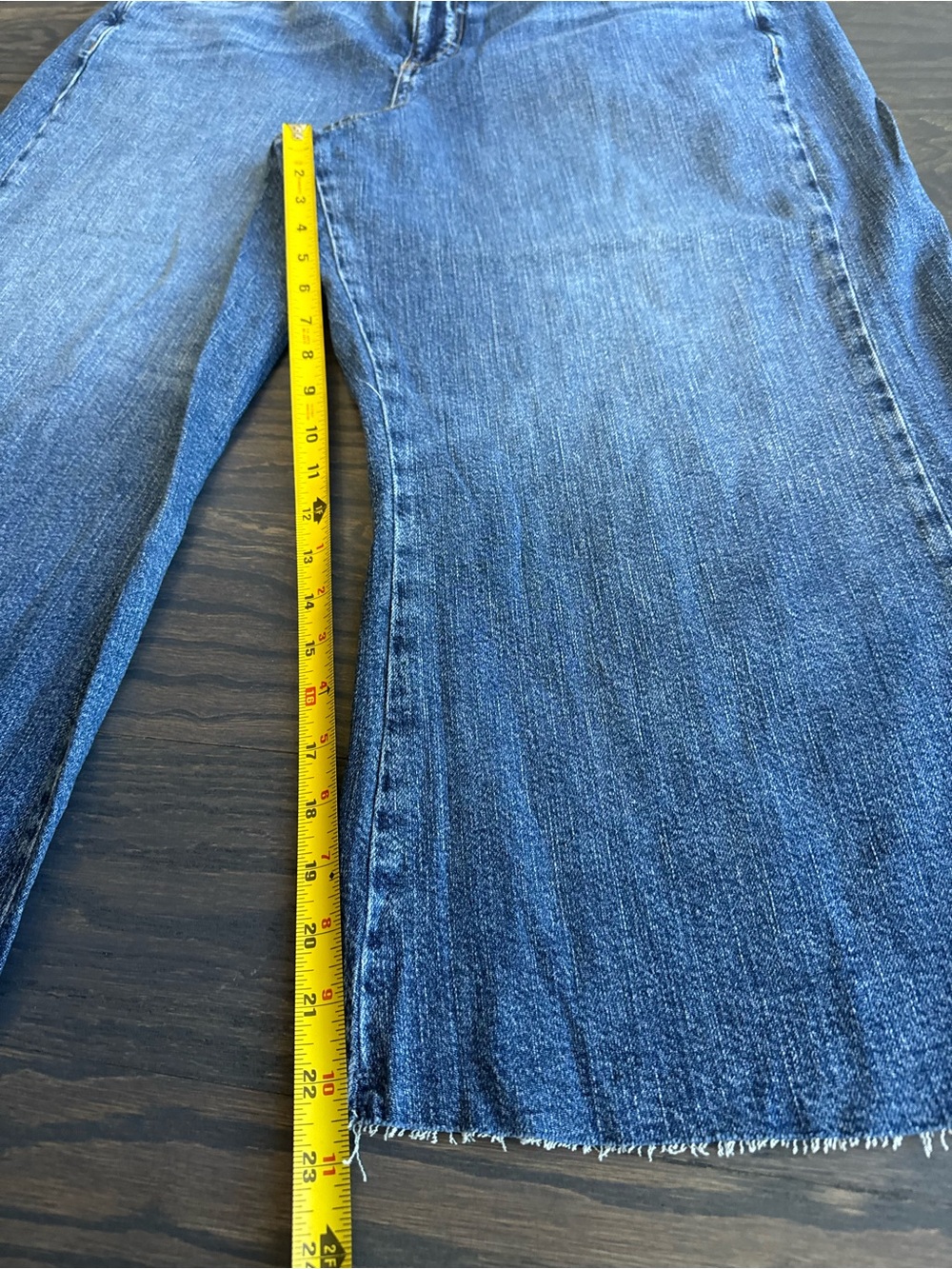 Pilcro Cropped Denim Jeans NWOT Size 33 &34 $138 - Picture 5 of 12